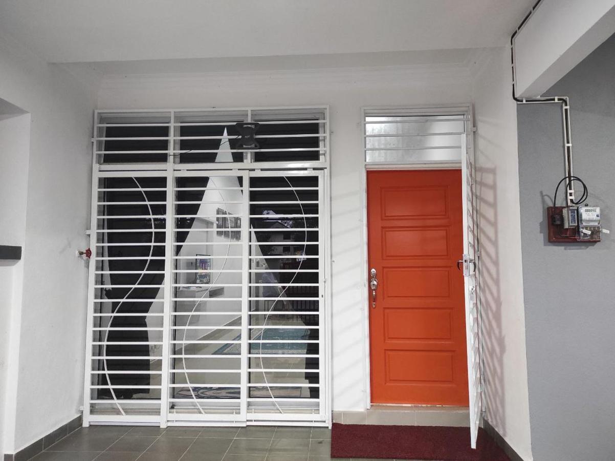 Bb D'Velodrom Homestay Dungun Exterior foto